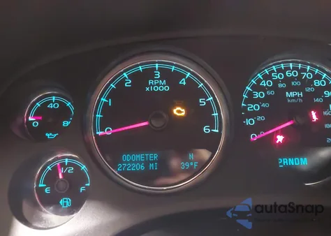 2011 Chevrolet Tahoe Ls z USA, uszkodzony, nr VIN 1GNSCAE08BR146599